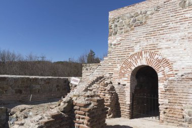 Antik Roma kalesi Trajan Kapısı harabeleri, Sofya Bölgesi, Bulgaristan