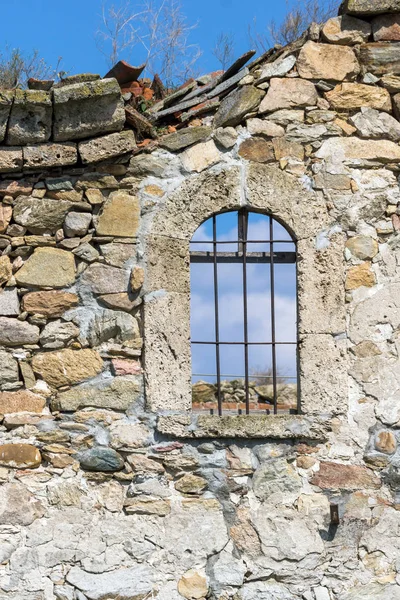 Antiga Igreja Ortodoxa Medieval São João Rila Fundo Reservatório Zhrebchevo — Fotografia de Stock