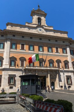 Rome, İtalya - 23 Haziran 2017: Roma, İtalya Palazzo Montecitorio görünümünü şaşırtıcı