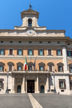 Rome, İtalya - 23 Haziran 2017: Roma, İtalya Palazzo Montecitorio görünümünü şaşırtıcı