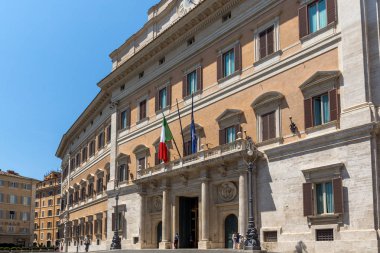 Rome, İtalya - 23 Haziran 2017: Roma, İtalya Palazzo Montecitorio görünümünü şaşırtıcı