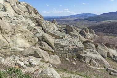 Antik sığınak şehri Perperikon harabeleri, Kardzhali bölgesi, Bulgaristan