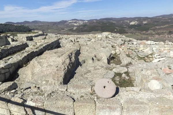 古代の聖域の遺跡ペルペリコン カルジャリー地域 ブルガリア — ストック写真