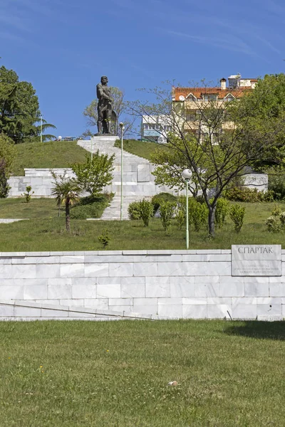 Sandanski Bułgaria Kwietnia 2019 Pomnik Thraciańskiego Gladiatora Spartacus Mieście Sandanski — Zdjęcie stockowe