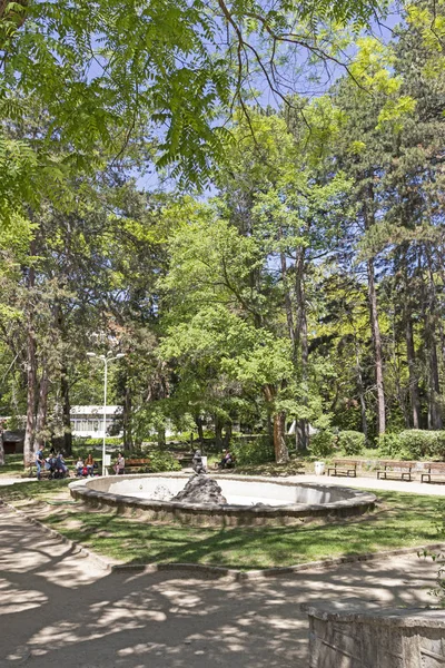 Sandanski Bulgaria April 2019 Frühlingsansicht Des Parks Vrach Der Stadt — Stockfoto