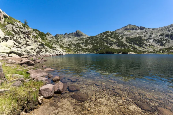 Удивительный Пейзаж Озером Валявишко Гора Пирин Болгария — стоковое фото