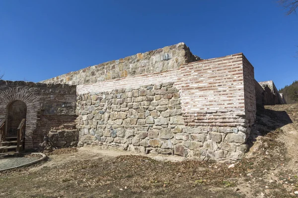 Restos Antigua Fortaleza Romana Puerta Trajano Región Sofía Bulgaria — Foto de Stock