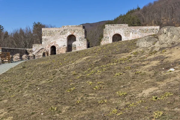 Pozostałości Antycznej Twierdzy Rzymskiej Brama Trajan Region Sofii Bułgaria — Zdjęcie stockowe