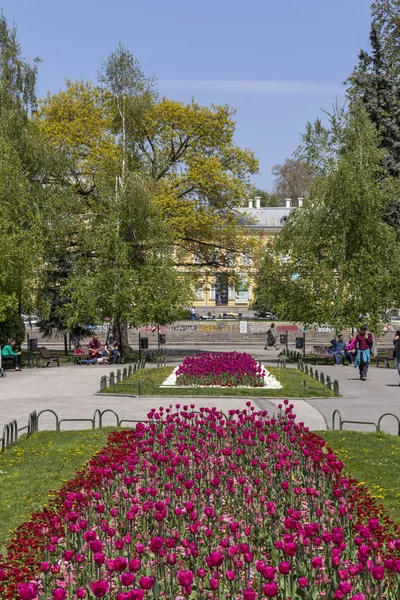 Sofia Bulgaria Abril 2019 Jardín Frente Teatro Nacional Ivan Vazov — Foto de Stock