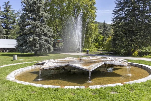 Sandanski Bulgaria Abril 2019 Vista Primavera Park Vrach Ciudad Sandanski — Foto de Stock