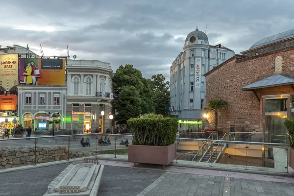 Płowdiw Bułgaria Maja 2019 Zachód Słońca Centralnego Deptaka Pobliżu Dzhumaya — Zdjęcie stockowe