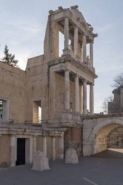 Bulgaristan'ın Plovdiv kentindeki Philippopolis Antik Roma tiyatrosunun kalıntıları