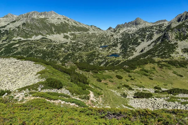 Krajobraz Jeziorami Przeważnie Dzhangal Valyavishki Chukar Peaks Góra Pirin Bułgaria — Zdjęcie stockowe