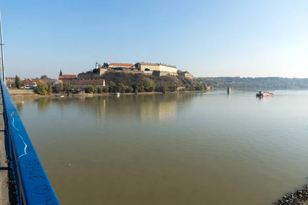 Novi Sad Vojvodina Serbien November 2018 Stadsbilden Med Donau Som — Stockfoto