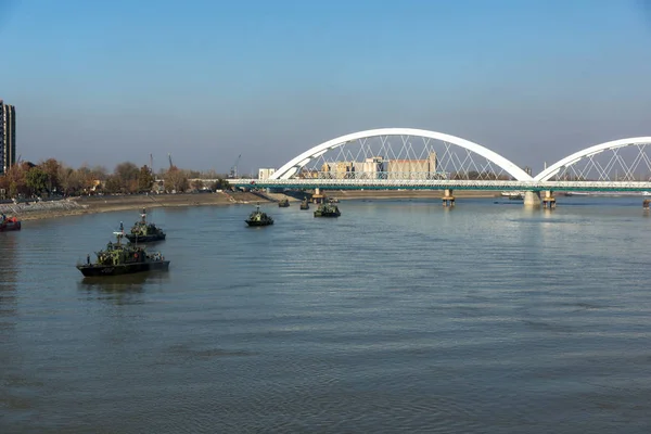 Novi Sad Vojvodina Serbia Novembro 2018 Cidade Com Rio Danúbio — Fotografia de Stock