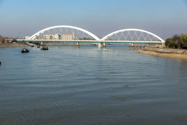 Novi Sad Vojvodina Serbia November 2018 Cityscape Danube River Passing — Stock Photo, Image