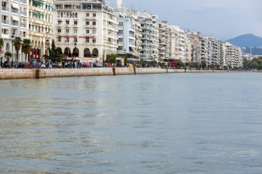 Selanik, Yunanistan - 30 Eylül 2017: Selanik şehrinin mbankment panoraması, Orta Makedonya, Yunanistan