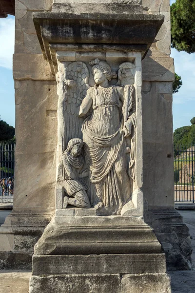 Рим Италия Июня 2017 Арка Константина Возле Колизея Городе Рим — стоковое фото