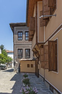 Plovdiv, Bulgaristan-Mayıs 29, 2019: sokak ve on dokuzuncu yüzyıl evler mimari ve tarihi rezerv Plovdiv şehir eski kent, Bulgaristan