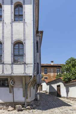 Plovdiv, Bulgaristan-Mayıs 29, 2019: sokak ve on dokuzuncu yüzyıl evler mimari ve tarihi rezerv Plovdiv şehir eski kent, Bulgaristan