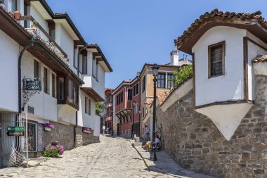 Plovdiv, Bulgaristan-Mayıs 29, 2019: sokak ve on dokuzuncu yüzyıl evler mimari ve tarihi rezerv Plovdiv şehir eski kent, Bulgaristan