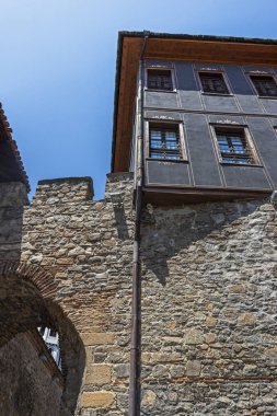 Plovdiv, Bulgaristan-Mayıs 29, 2019: sokak ve on dokuzuncu yüzyıl evler mimari ve tarihi rezerv Plovdiv şehir eski kent, Bulgaristan