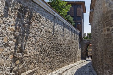 Plovdiv, Bulgaristan-Mayıs 29, 2019: sokak ve on dokuzuncu yüzyıl evler mimari ve tarihi rezerv Plovdiv şehir eski kent, Bulgaristan