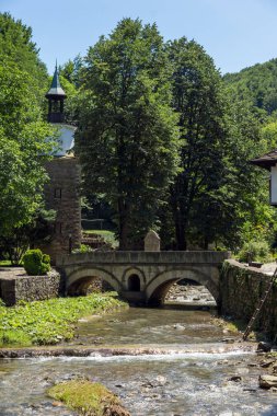 Etar, Gabrovo, Bulgaristan- 6 Temmuz 2018: Etar köyündeeski ev (Etara) Gabrovo kasabası yakınlarında, Bulgaristan