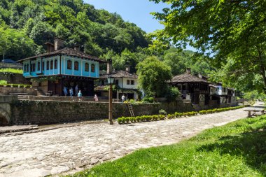 Etar, Gabrovo, Bulgaristan- 6 Temmuz 2018: Etar köyündeeski ev (Etara) Gabrovo kasabası yakınlarında, Bulgaristan