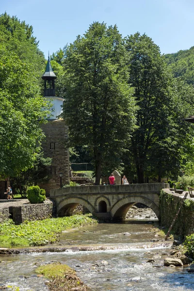Etar, Gabrovo, Bulgaristan- 6 Temmuz 2018: Etar köyündeeski ev (Etara) Gabrovo kasabası yakınlarında, Bulgaristan