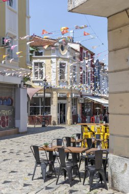 Plovdiv, Bulgaristan-29 Mayıs 2019: Plovdiv şehir merkezinde yaya sokakları, Bulgaristan