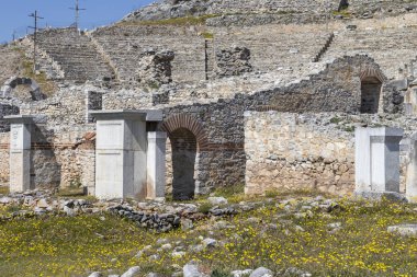 Philippi antik bölgesinde antik tiyatro harabeleri, Doğu Makedonya ve Trakya, Yunanistan