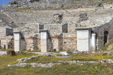Philippi antik bölgesinde antik tiyatro harabeleri, Doğu Makedonya ve Trakya, Yunanistan