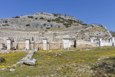 Philippi antik bölgesinde antik tiyatro harabeleri, Doğu Makedonya ve Trakya, Yunanistan