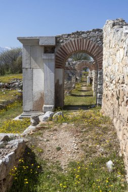 Philippi antik bölgesinde antik tiyatro harabeleri, Doğu Makedonya ve Trakya, Yunanistan