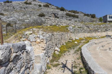 Philippi antik bölgesinde antik tiyatro harabeleri, Doğu Makedonya ve Trakya, Yunanistan