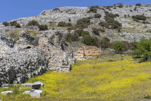 Philippi antik bölgesinde antik tiyatro harabeleri, Doğu Makedonya ve Trakya, Yunanistan