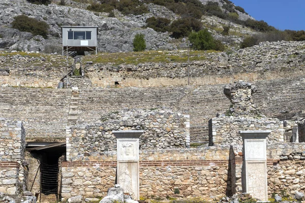 Philippi antik bölgesinde antik tiyatro harabeleri, Doğu Makedonya ve Trakya, Yunanistan