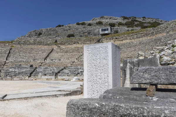 Philippi antik bölgesinde antik tiyatro harabeleri, Doğu Makedonya ve Trakya, Yunanistan