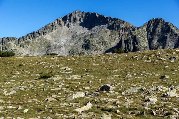 Paisagem Com Pico Kamenitsa Pirin Mountain Bulgária — Fotografia de Stock