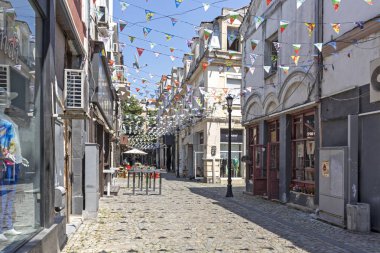 Plovdiv, Bulgaristan-29 Mayıs 2019: Plovdiv şehir merkezinde yaya sokakları, Bulgaristan