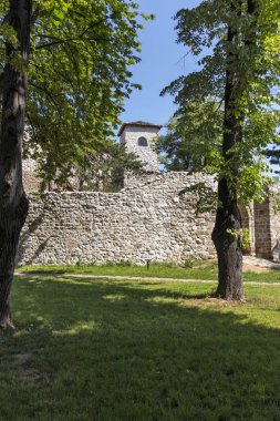 Tarihi Pirot Kalesi Harabelerinin Dış Görünümü, Güney ve Doğu Sırbistan