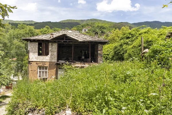19世紀の家を持つコソボ村 プロブディフ地方 ブルガリア — ストック写真