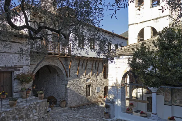 Mosteiro Ortodoxo Medieval Timiou Prodromou São João Batista Perto Cidade — Fotografia de Stock