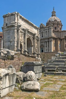 Roma şehrinde Roma Forumu Panoraması