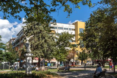 Dedeağaç kasabasında tipik sokak, Yunanistan