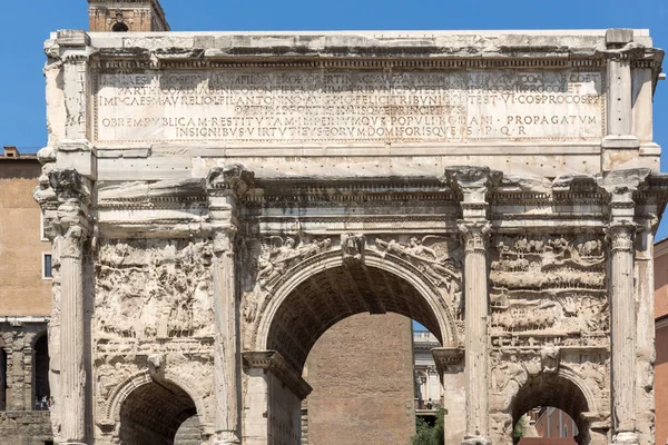 Septimio Severo Arco en el Foro Romano en la ciudad de Roma —  Fotos de Stock