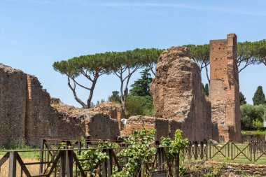 Roma şehrinde Roma Forumu panoramik görünümü