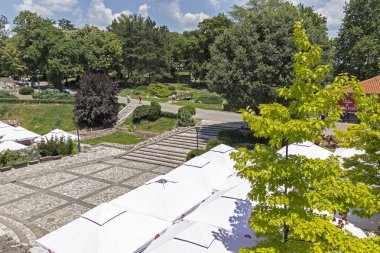 Niş Şehrinde Kale ve Park'ın iç görünümü