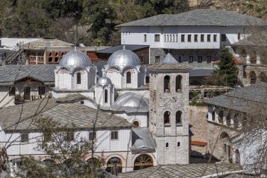 Kutsal Meryem Eikosifoinissa Ortaçağ Kutsal Manastırı, Yunanistan